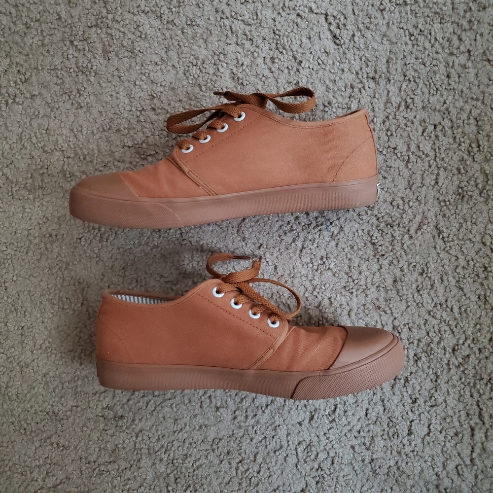 Bangs Sahara sand low top sneakers